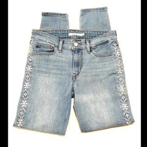 Levi’s 711 Skinny Embroidered Flower Racing Stripe Jeans